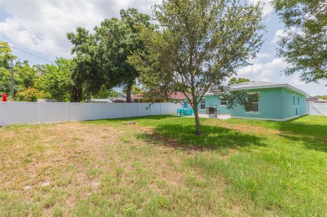 1922 MELROSE AVENUE S, St Petersburg, FL 33715