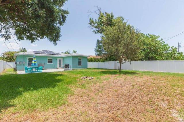1922 MELROSE AVENUE S, St Petersburg, FL 33715