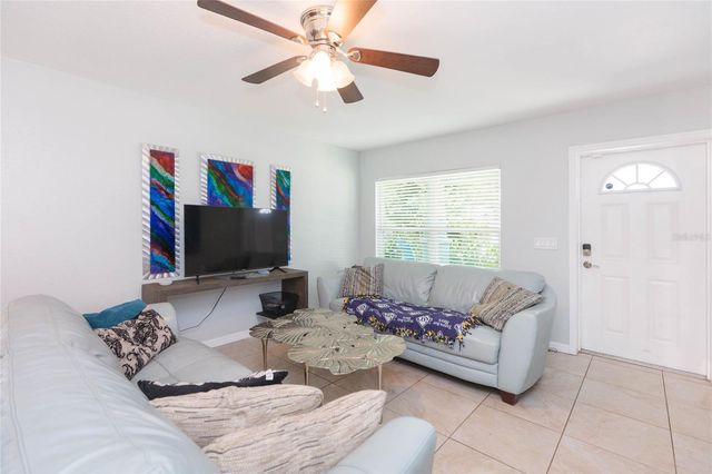 1922 MELROSE AVENUE S, St Petersburg, FL 33715