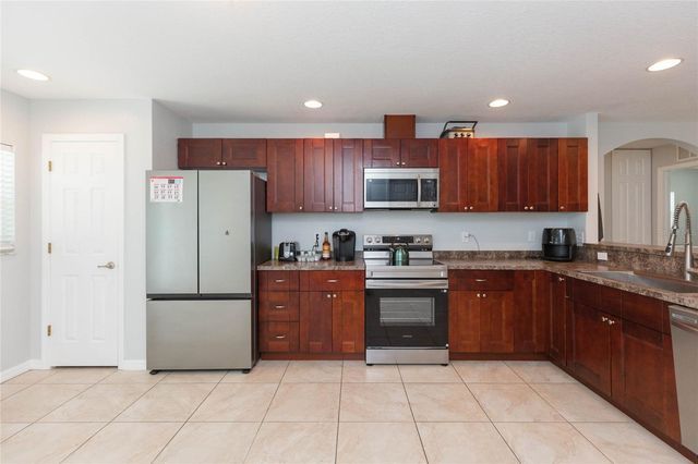 1922 MELROSE AVENUE S, St Petersburg, FL 33715