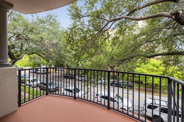1650 Galiano St TH3, Coral Gables, FL 33134