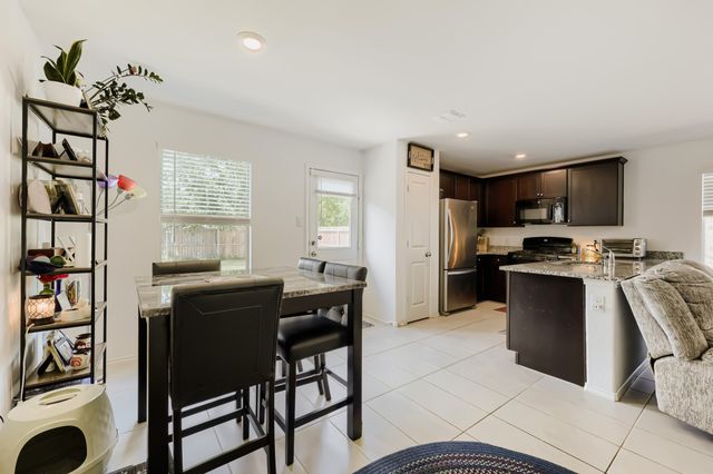 2305 Mobile Drive, Ennis, TX 75119