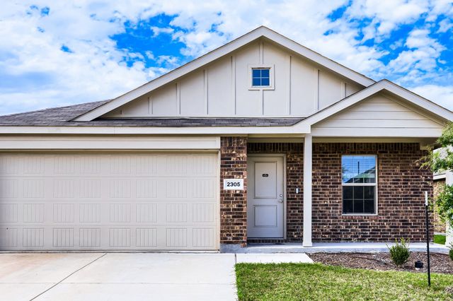 2305 Mobile Drive, Ennis, TX 75119