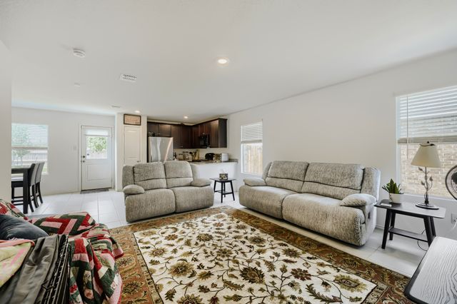 2305 Mobile Drive, Ennis, TX 75119