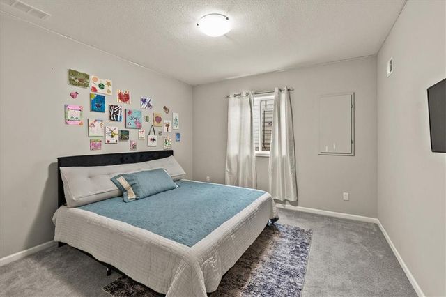 20804 W 189th Street, Spring Hill, KS 66083