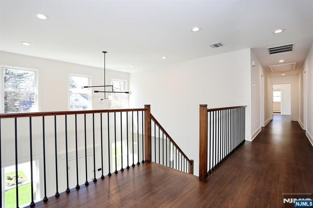 337 Franklin, Haworth, NJ 07641