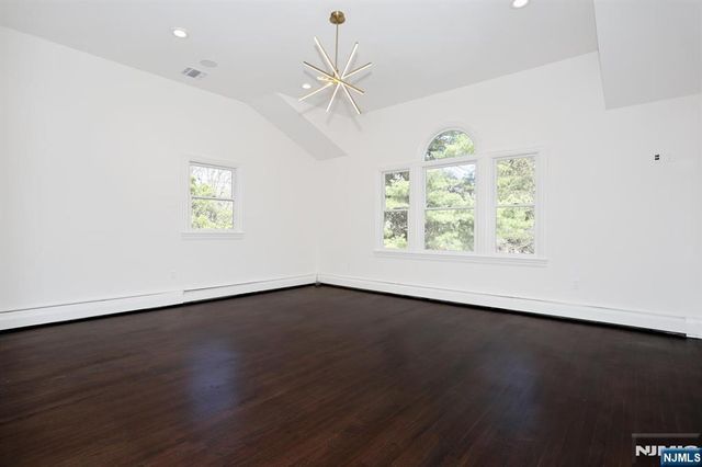 337 Franklin, Haworth, NJ 07641