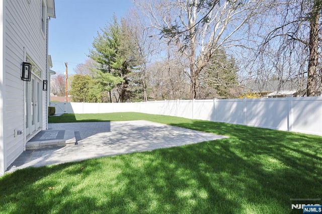 337 Franklin, Haworth, NJ 07641