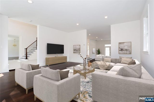 337 Franklin, Haworth, NJ 07641