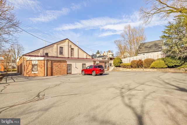 314 N BRADDOCK ST, Winchester, VA 22601