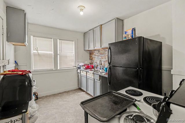 15781 Northlawn Street, Detroit, MI 48238