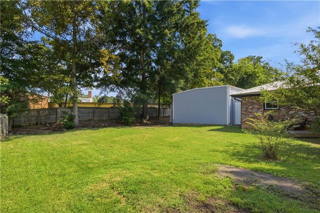 211 Brooke Drive, Alpharetta, GA 30009