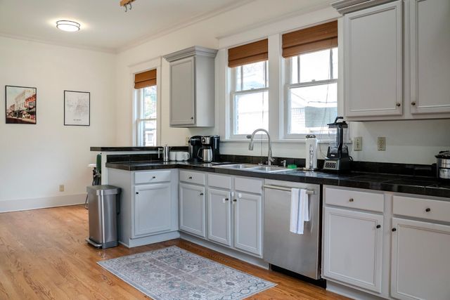 210 N AVALON ST, Memphis, TN 38112