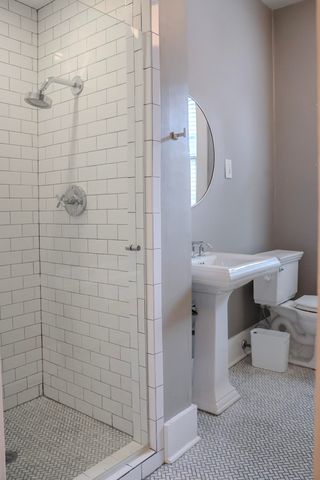 210 N AVALON ST, Memphis, TN 38112