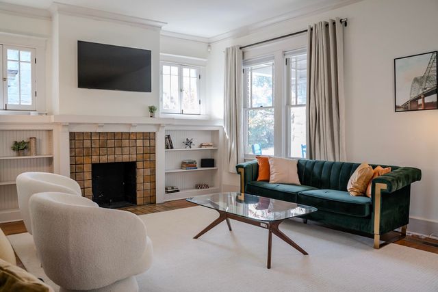 210 N AVALON ST, Memphis, TN 38112