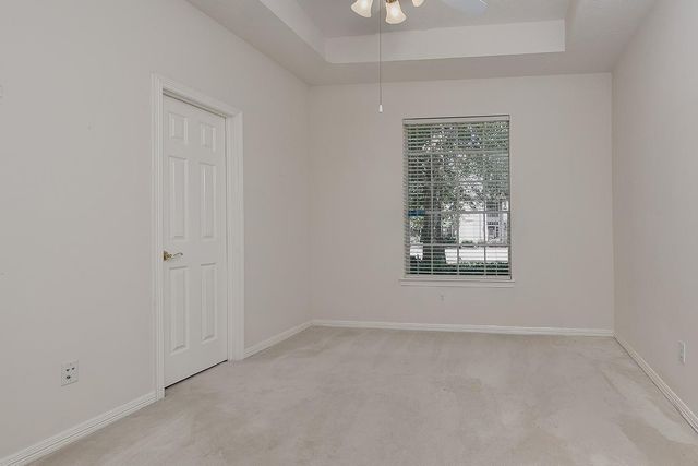 55 W Palmer Bend, The Woodlands, TX 77381