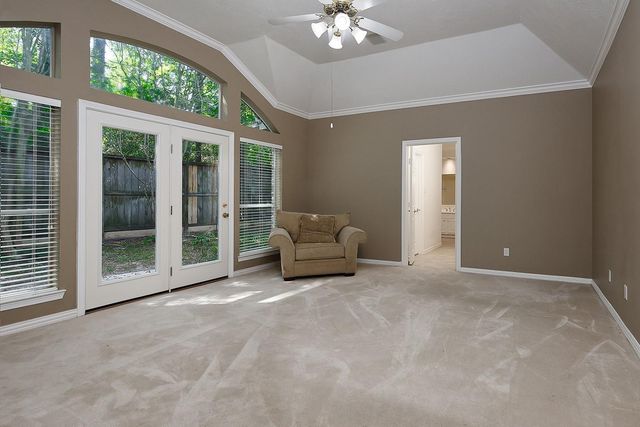 55 W Palmer Bend, The Woodlands, TX 77381