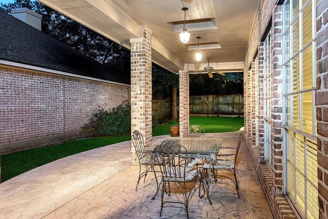 55 W Palmer Bend, The Woodlands, TX 77381