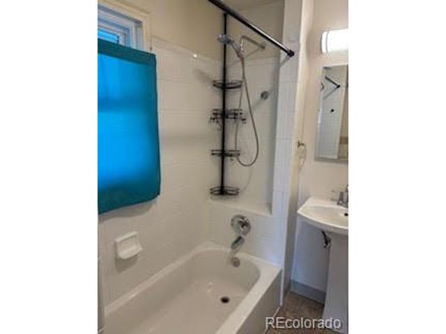 3024 S Delaware St, Englewood, CO 80110