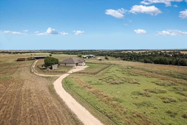 2101 County Road 469, Thrall, TX 76578