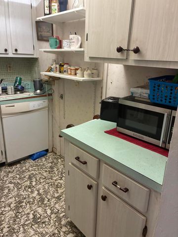3020 NE 16th Avenue 102, Oakland Park, FL 33334