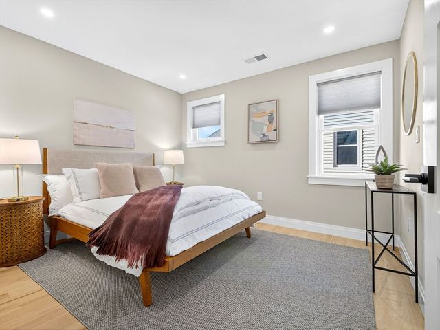 175 School St 2, Boston, MA 02130