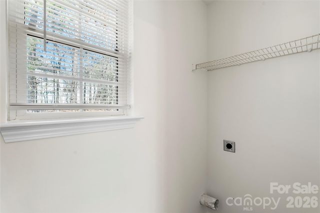 11434 Northwoods Forest Drive, Charlotte, NC 28214