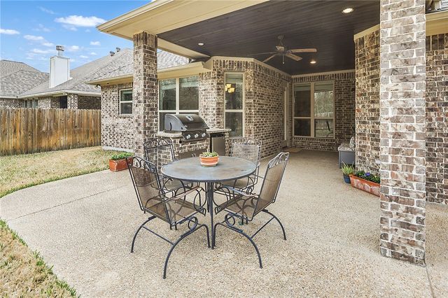 15635 Long Creek Lane, College Station, TX 77845