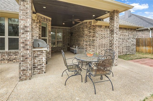 15635 Long Creek Lane, College Station, TX 77845