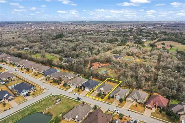 15635 Long Creek Lane, College Station, TX 77845