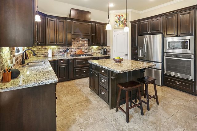 15635 Long Creek Lane, College Station, TX 77845