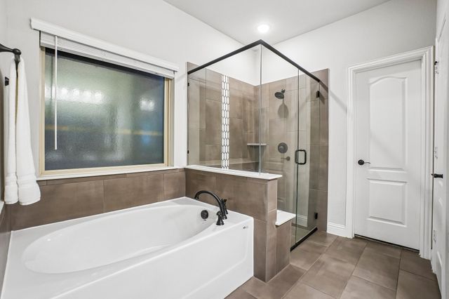 1605 Benny Lane, Little Elm, TX 75068