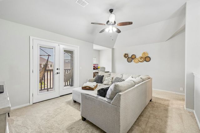 1605 Benny Lane, Little Elm, TX 75068