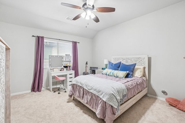 1605 Benny Lane, Little Elm, TX 75068