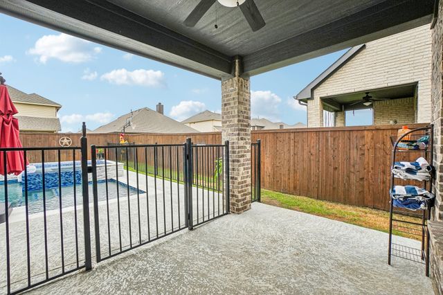 1605 Benny Lane, Little Elm, TX 75068