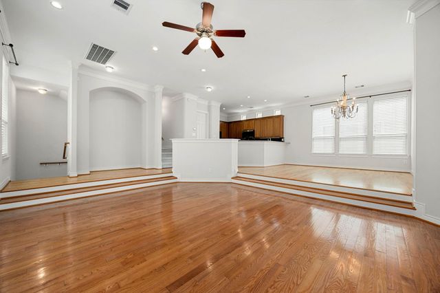 5723 Kansas Street, Houston, TX 77007
