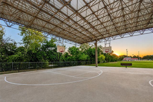 5723 Kansas Street, Houston, TX 77007