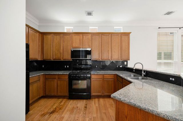 5723 Kansas Street, Houston, TX 77007
