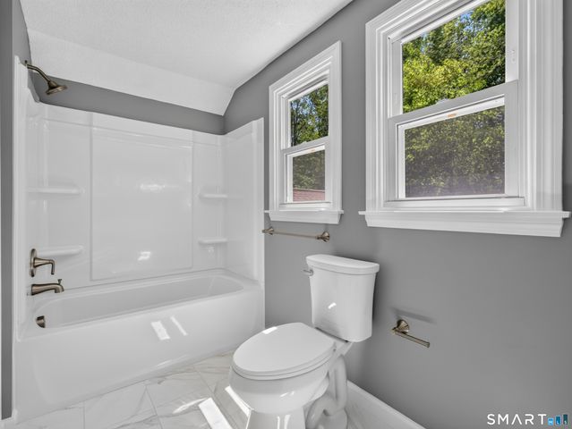 21 Woodland Drive, Salem, CT 06420