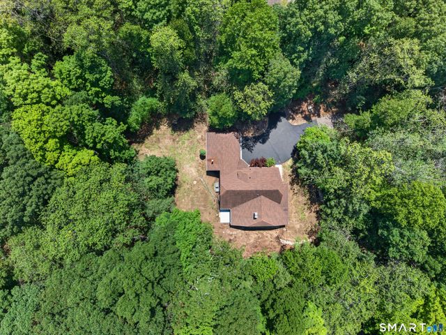 21 Woodland Drive, Salem, CT 06420