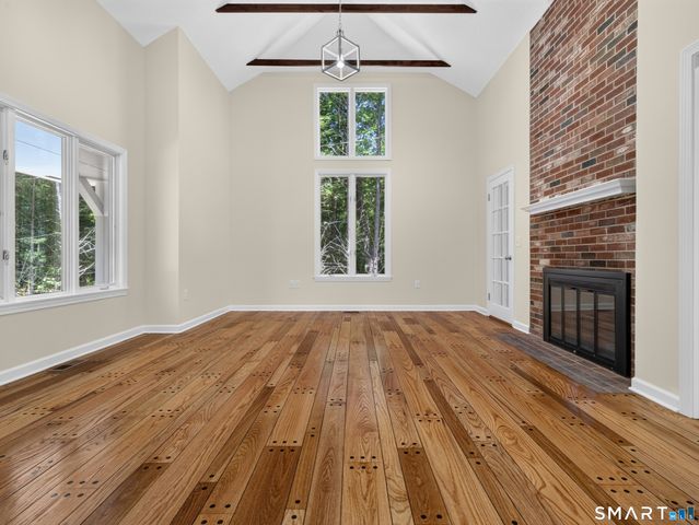 21 Woodland Drive, Salem, CT 06420