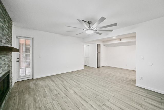 1075 E Chandler Boulevard Unit 120, Chandler, AZ 85225