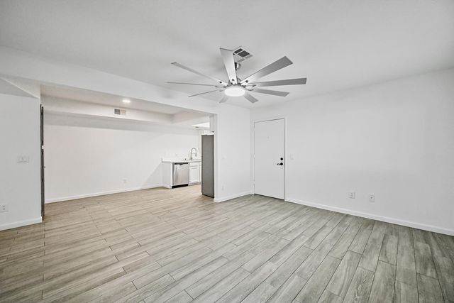 1075 E Chandler Boulevard Unit 120, Chandler, AZ 85225