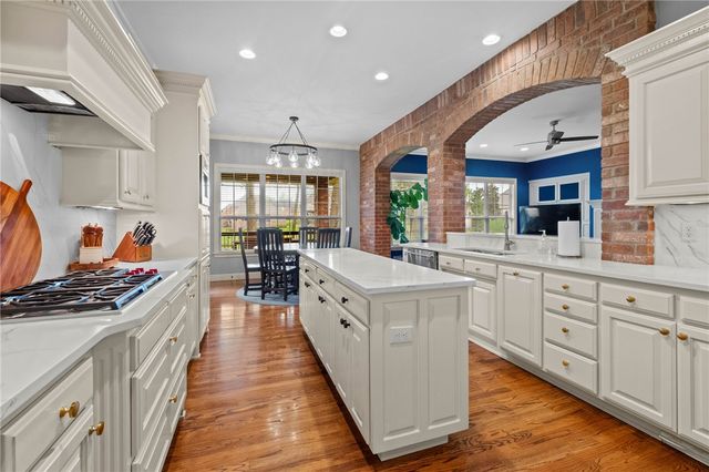 5510 Altamonte Road, Rogers, AR 72758