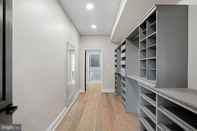 244 MONTROSE ST, Philadelphia, PA 19147