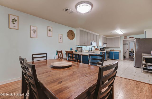 28 W M Stewart Road, Carriere, MS 39426