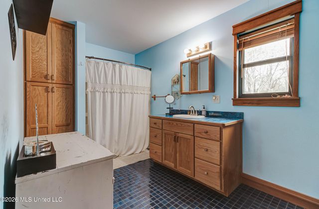 28 W M Stewart Road, Carriere, MS 39426