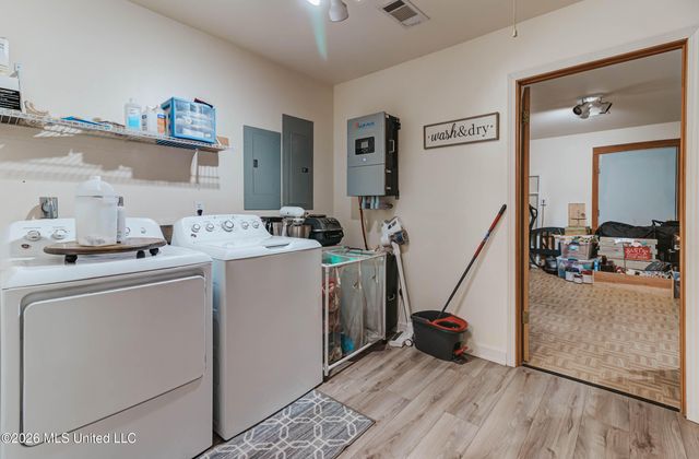 28 W M Stewart Road, Carriere, MS 39426