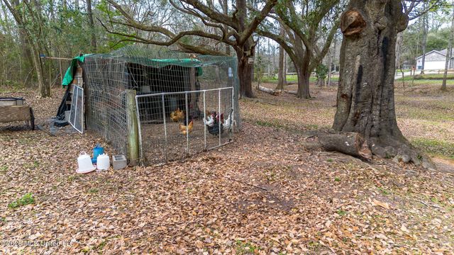 28 W M Stewart Road, Carriere, MS 39426