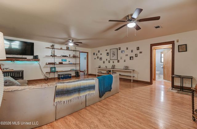 28 W M Stewart Road, Carriere, MS 39426